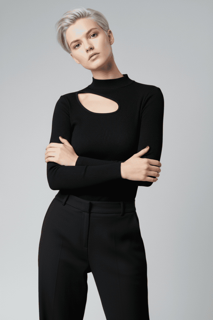 Balıkçı Yaka Kaşkorse Cut Out Detaylı Bluz - Siyah